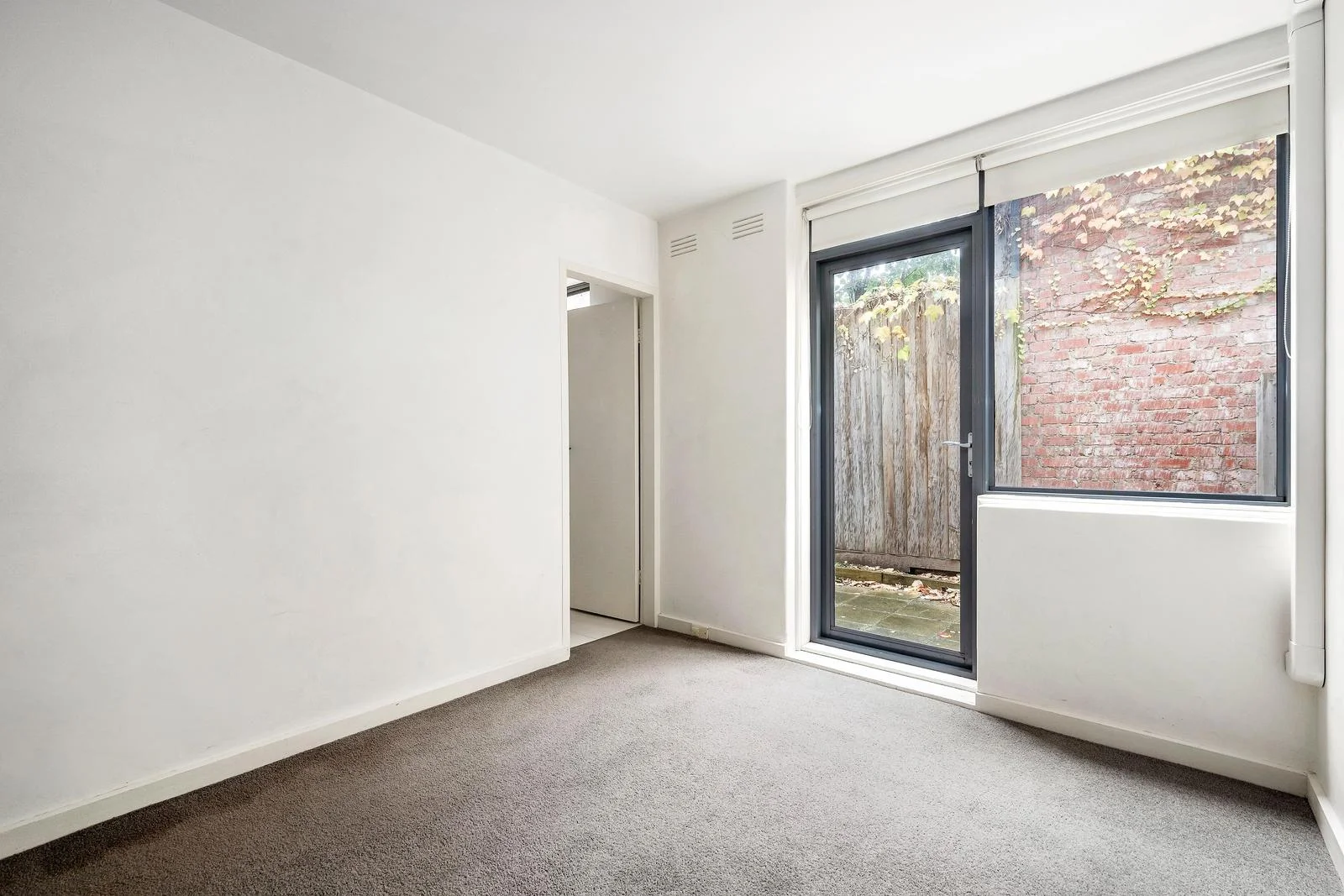 6/912 Drummond Street, Carlton North, Vic 3054