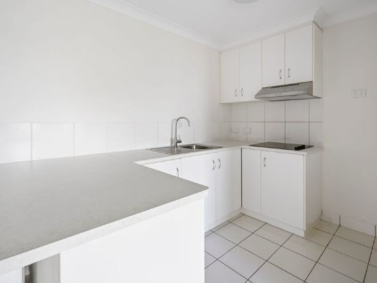 7/5-7 Uniplaza Court, Kearneys Spring, Qld 4350