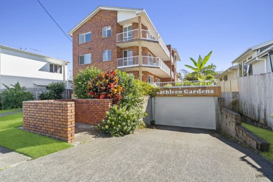 8/11 Fourteenth Avenue, Palm Beach, Qld 4221