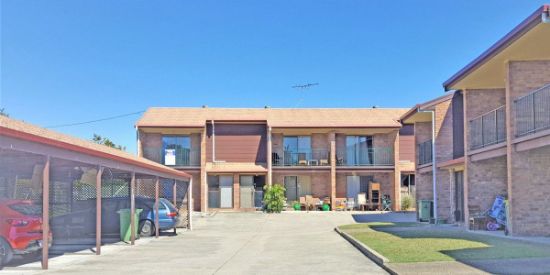8/2 Heather Street, Logan Central, Qld 4114