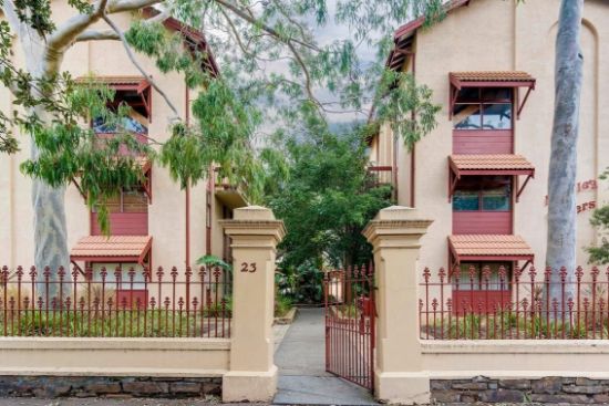 8/23 Moseley Street, Glenelg, SA 5045