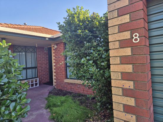 8/6 Campbell Street, Epping, Vic 3076