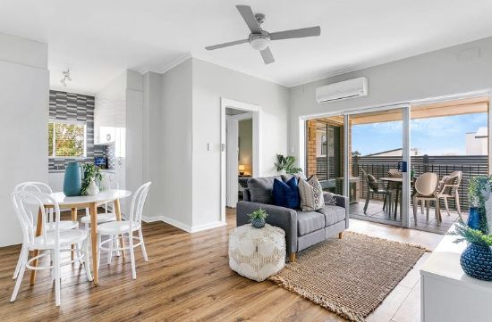 8/8 Renwick Street, West Beach, SA 5024