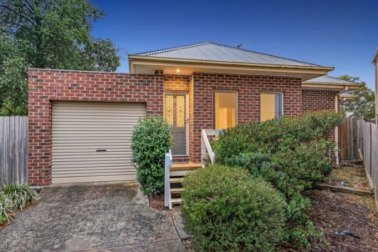 9/2 Pine Rd, Bayswater, Vic 3153