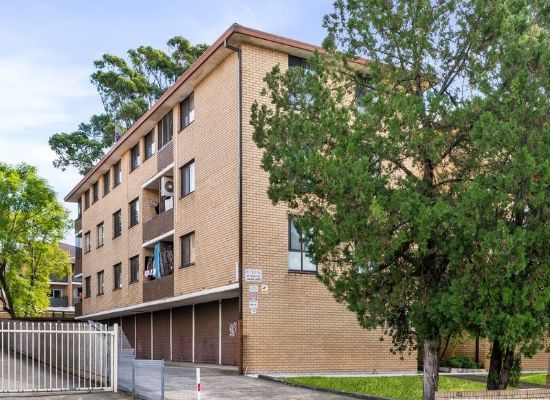 9/7 Forbes Street, Warwick Farm, NSW 2170
