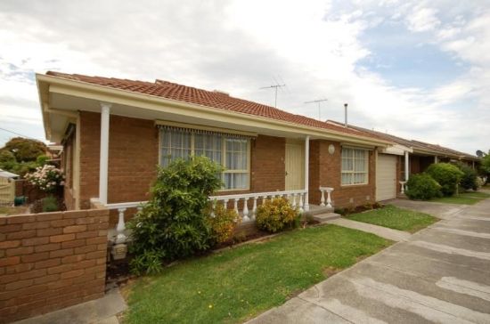 9/9 Coorigil Road, Carnegie, Vic 3163