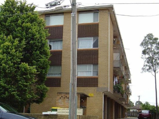 Address available on request, Fairfield, NSW 2165