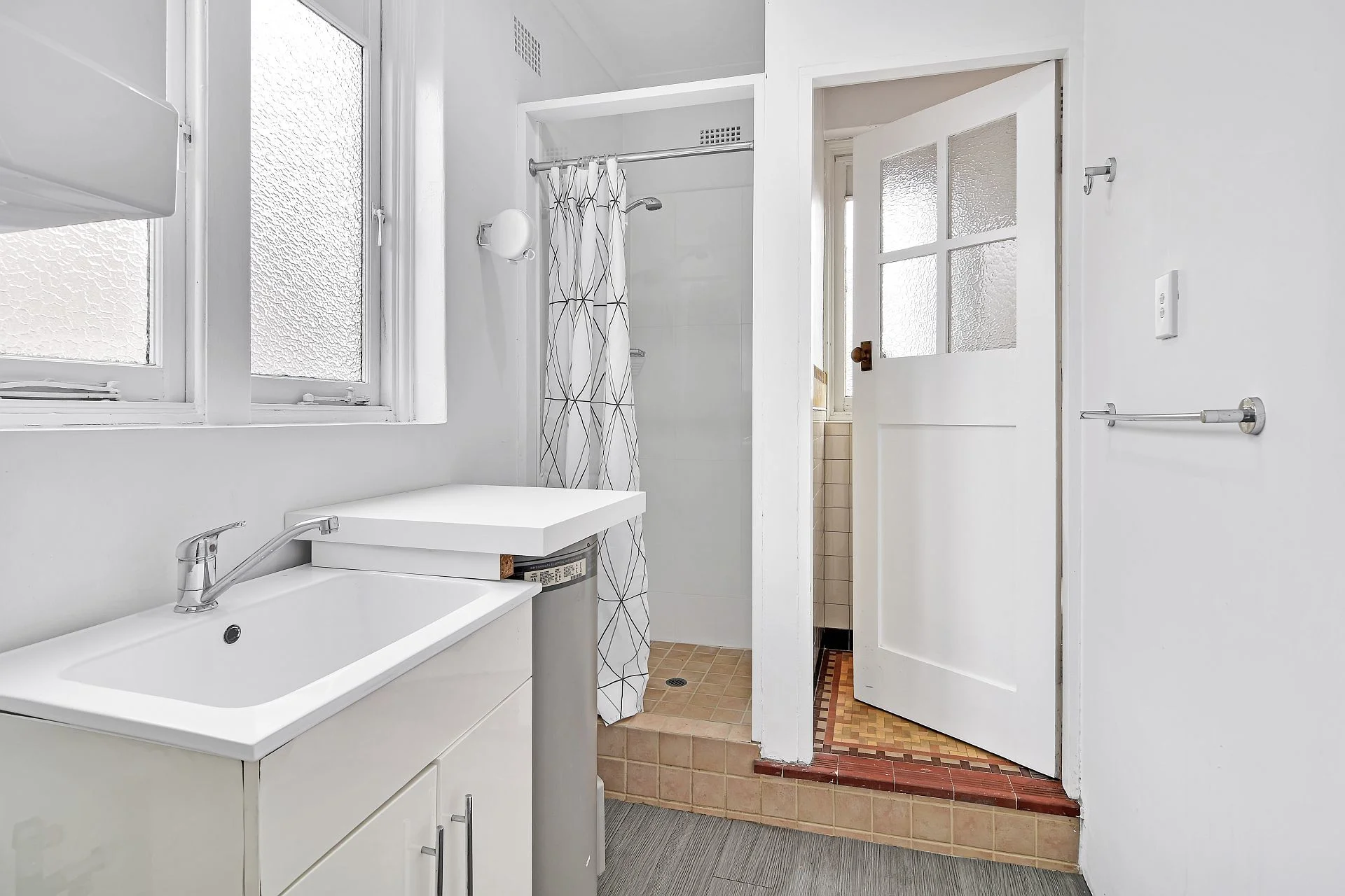 Flat/96A Pacific Highway, Roseville, NSW 2069
