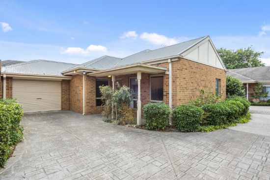 unit 2/15-17 Rodney Street, Gisborne, Vic 3437