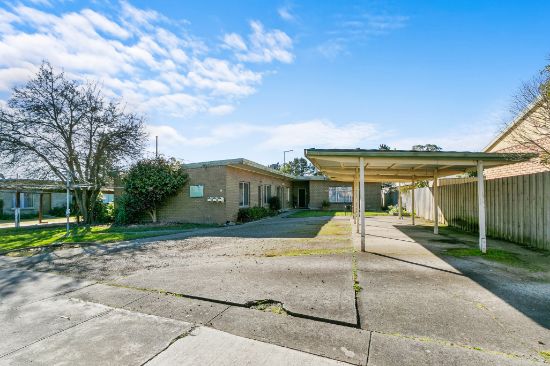 Units 1-3/12 Sinclair Ave, Morwell, Vic 3840