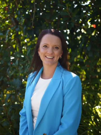Courtney Reeve - Real Estate Agent at Di Taylor Real Estate Courtney Reeve - Real Estate Agent at Di Taylor Real Estate