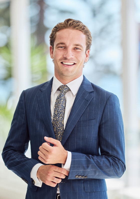 Oskar Poole - Real Estate Agent