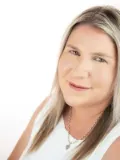 Katie  Wilkinson - Real Estate Agent From - Ocean Blue Realty - Surfers Paradise