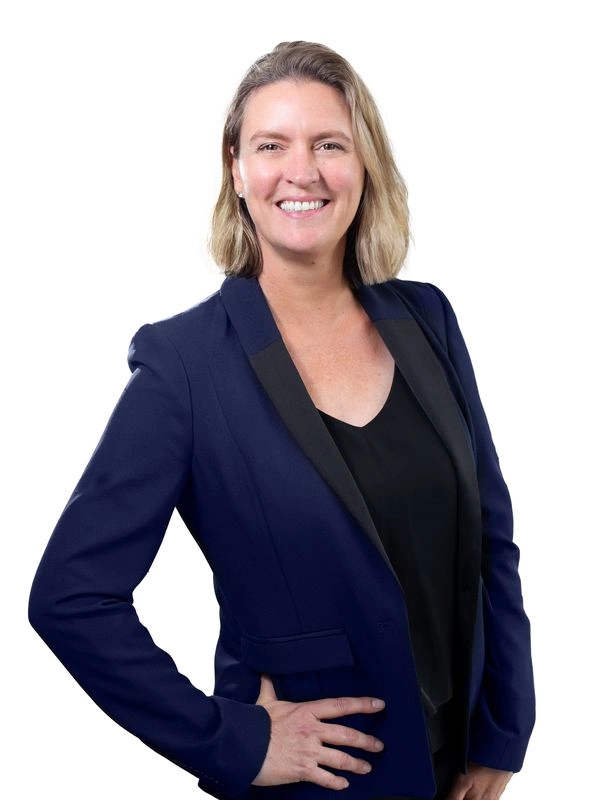 Melinda Barnes - Real Estate Agent