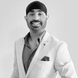 Manu Singh - Real Estate Agent From - Premierre Group - FOREST LAKE