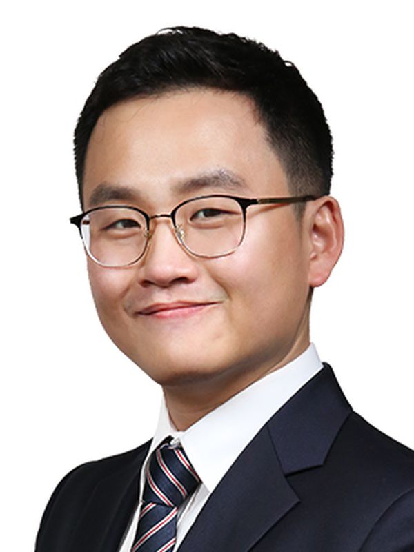 Hendrick  Heo - Real Estate Agent