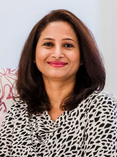 Smita Sagar - Real Estate Agent at Legend Real Estate - BELLA VISTA