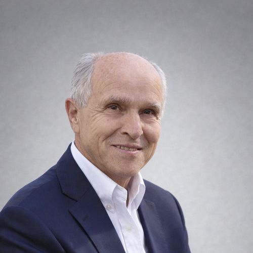 Steve Stojanovski - Real Estate Agent