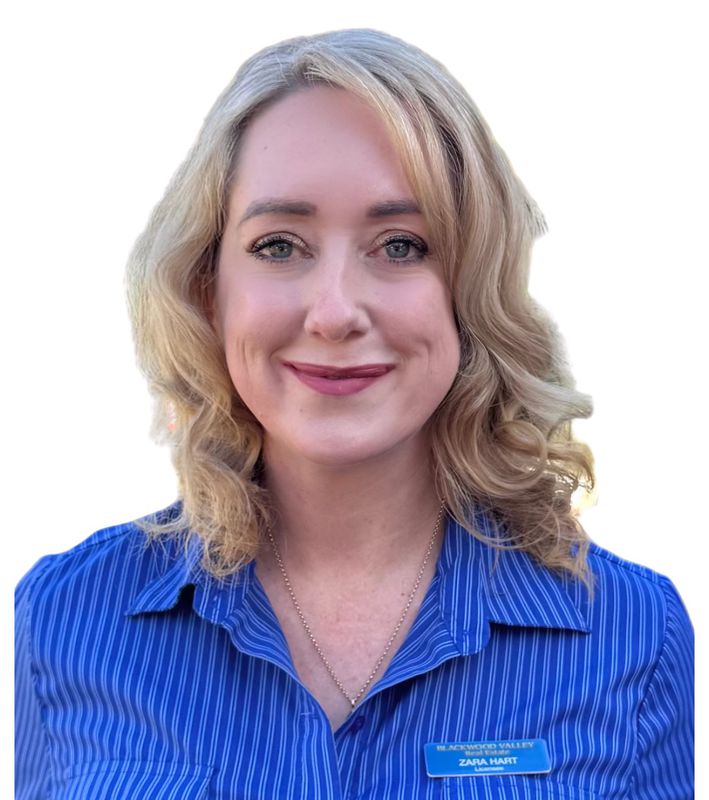 Zara Hart - Real Estate Agent