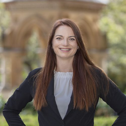 Veronika Poduskova - Real Estate Agent