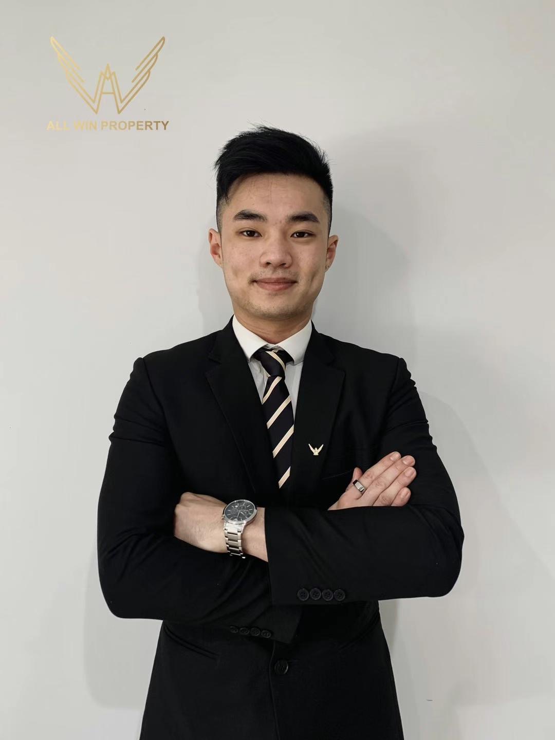 VICTOR LIANG Real Estate Agent