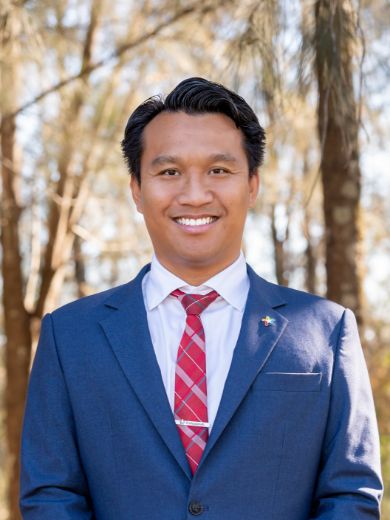 Victor LY Cong Thang LY - Real Estate Agent at Professionals Cabramatta - CABRAMATTA