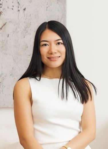 Victoria Liu - Real Estate Agent at Richardson & Wrench  - North Sydney