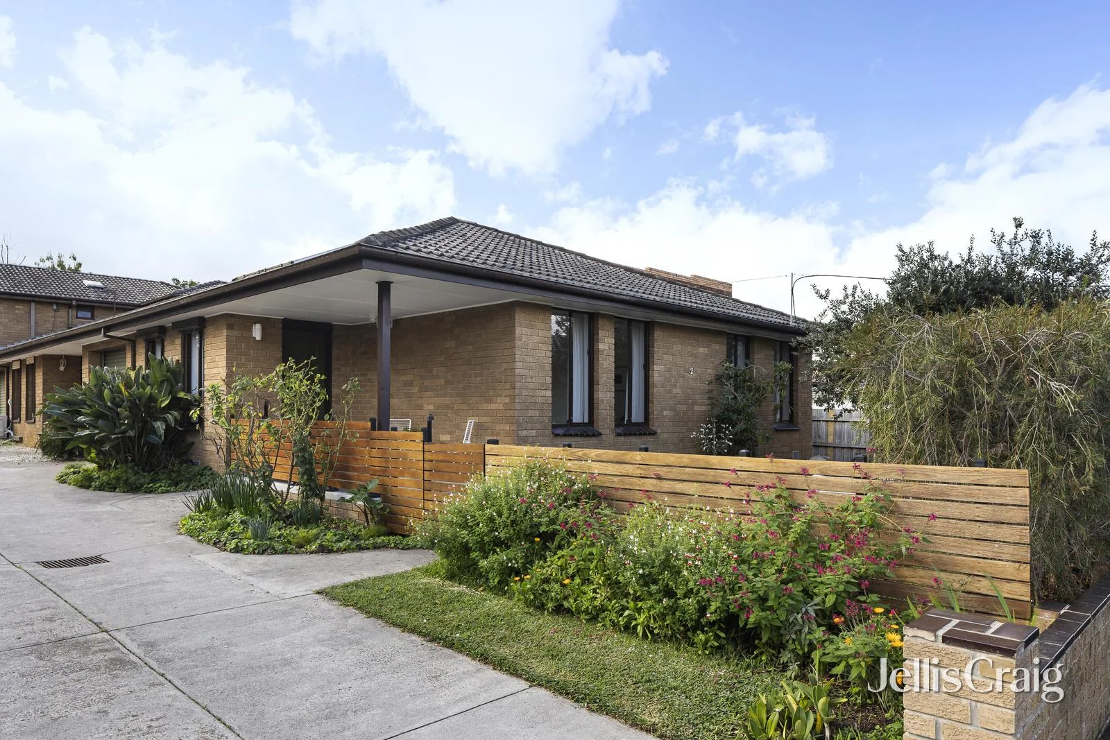 1/2 Smith Street, Thornbury, Vic 3071