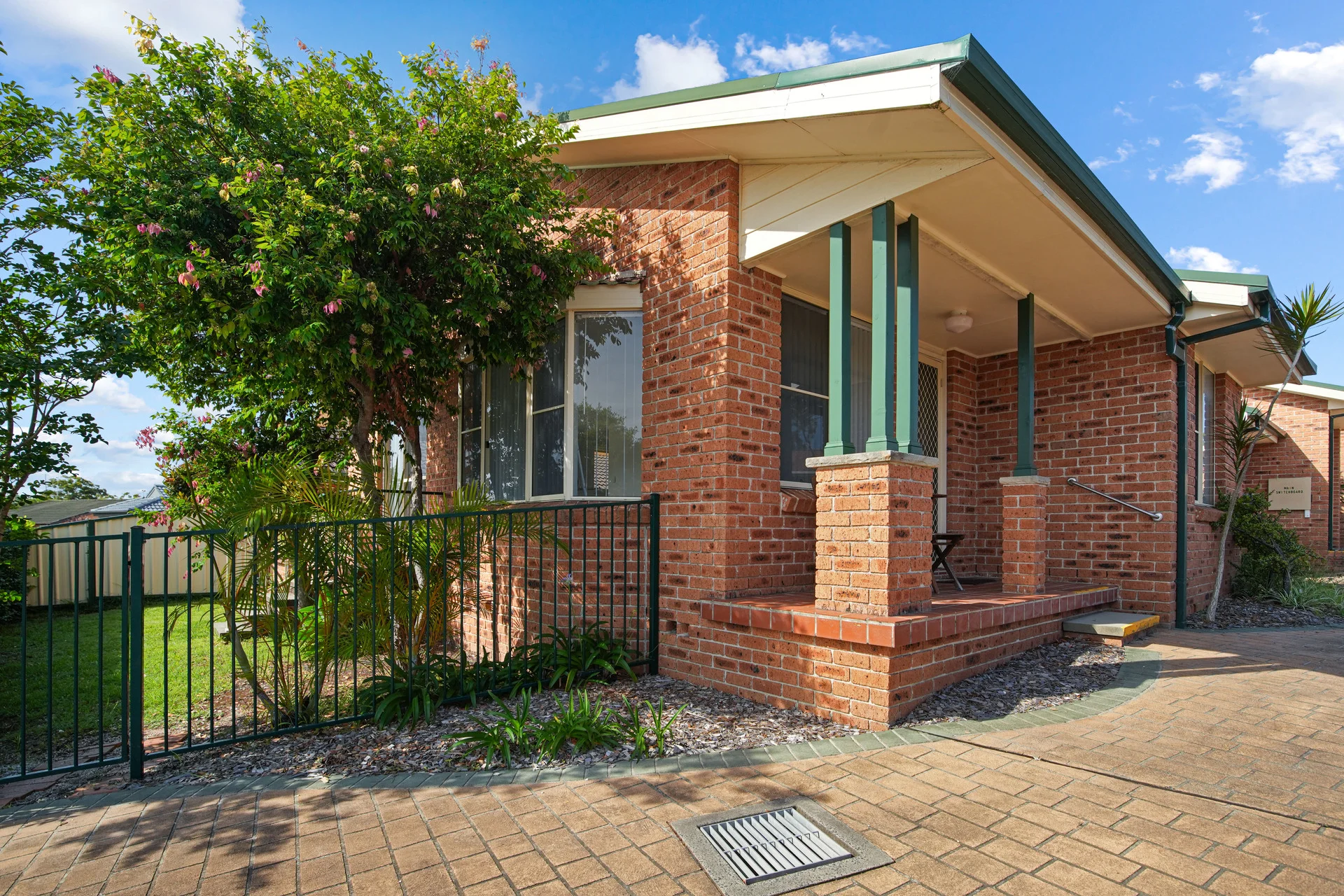 1/96 Gorokan Drive, Lake Haven, NSW 2263