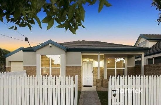 10 Darvall Court, Cheltenham, Vic 3192