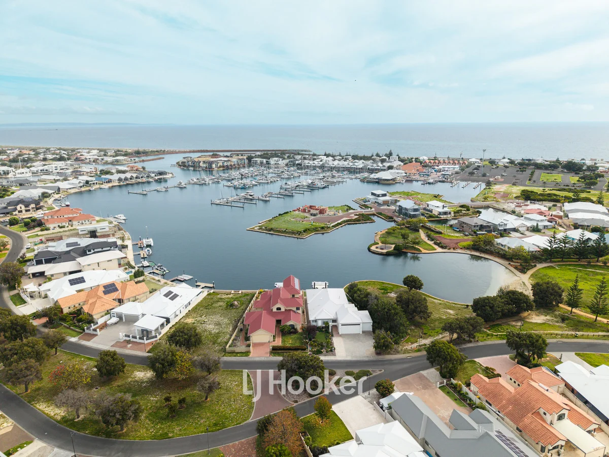 18/19-27 Spinnaker Boulevard, Geographe, WA 6280