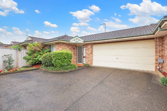 2/10 Richard Street, Richmond, NSW 2753