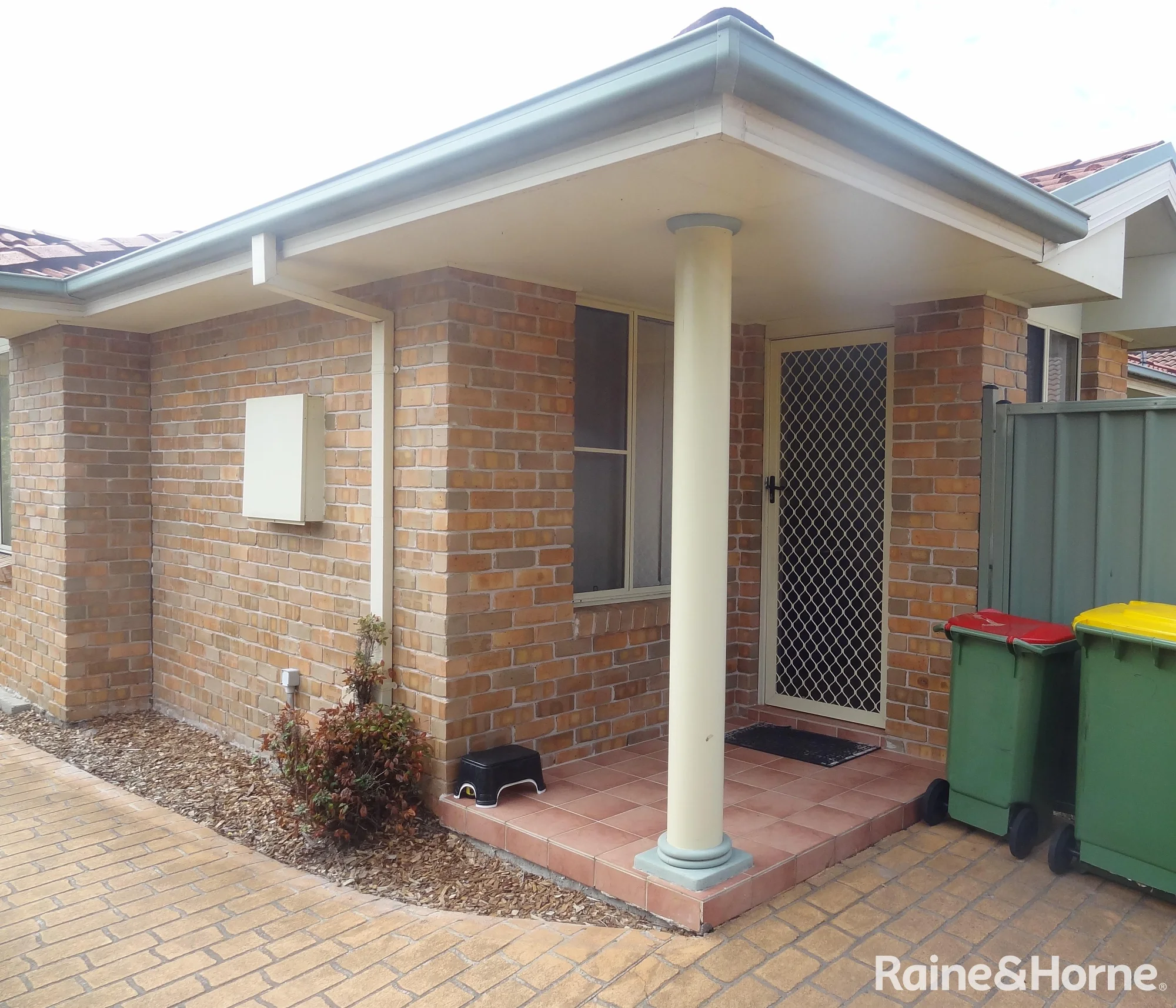 2/19 Waratah Avenue, Woy Woy, NSW 2256