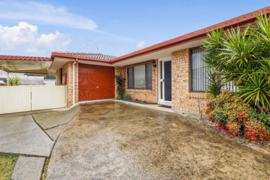 2/9 Mayfair Road, Port Macquarie, NSW 2444