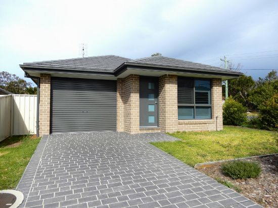 2A Banool Circuit, Bomaderry, NSW 2541