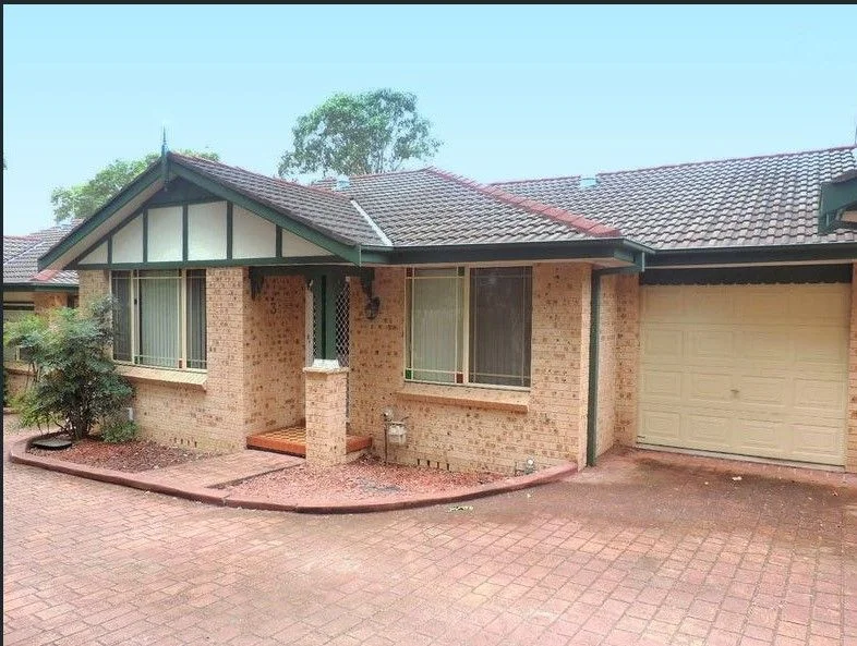3/30, Girraween NSW 2145