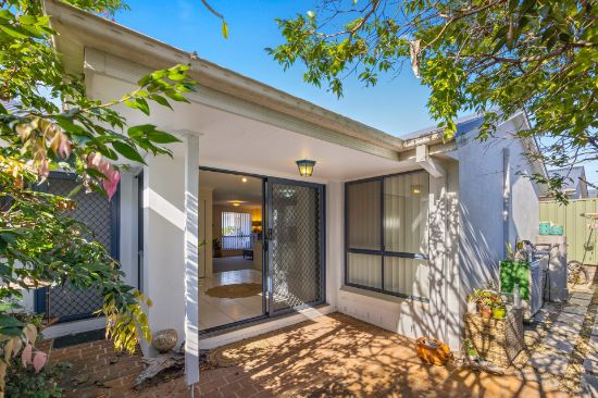 5/8 Sherwood Road, Port Macquarie, NSW 2444