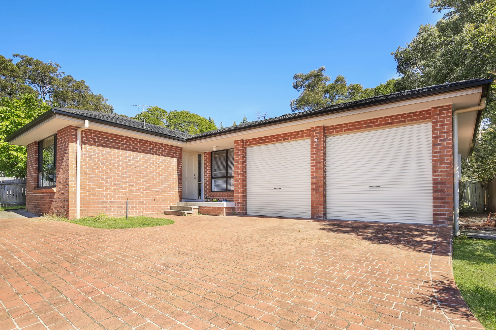 8A Mianga Crescent, Unanderra, NSW 2526