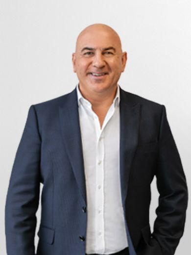 Vince Caramia - Real Estate Agent at Hockingstuart Altona - ALTONA