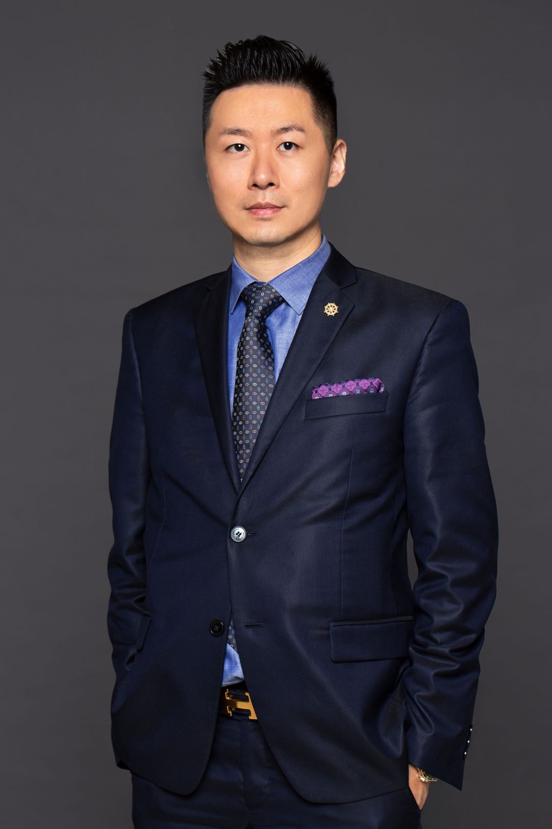 Vinson Zhang Real Estate Agent