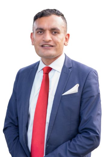 Vivek Vyas - Real Estate Agent at Milestone West Pty Ltd - DEER PARK