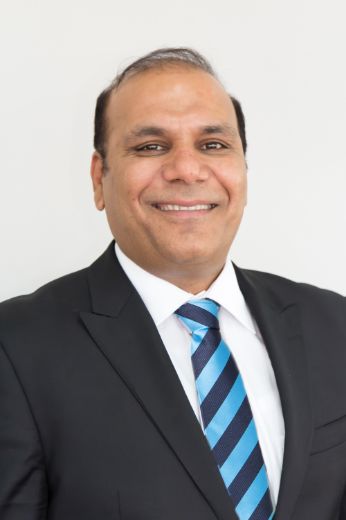 Waseem Asif - Real Estate Agent at Harcourts - Berwick