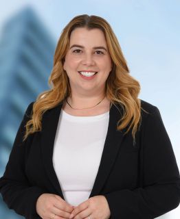 Alma Elliot - Real Estate Agent