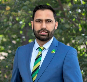 Amit Kajal - Real Estate Agent