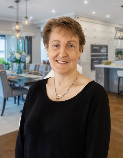 Wendy Clothier - Real Estate Agent at Raine & Horne - Blackwood