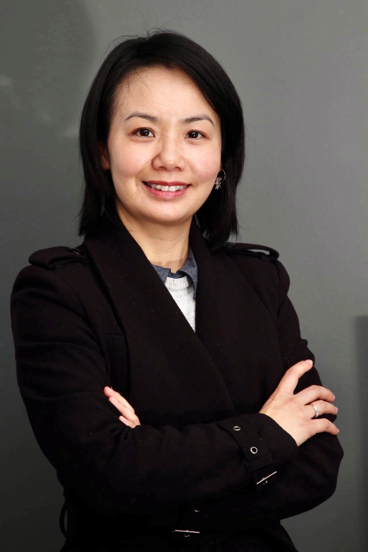 Winnie  Huang - Real Estate Agent