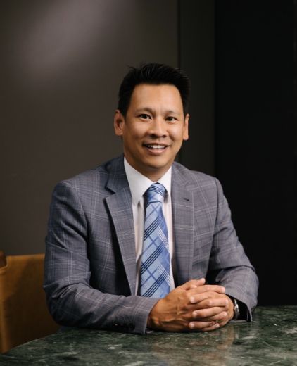 Winston Lo - Real Estate Agent at IQI Victoria