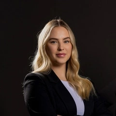 Chloe Oliver Real Estate Agent