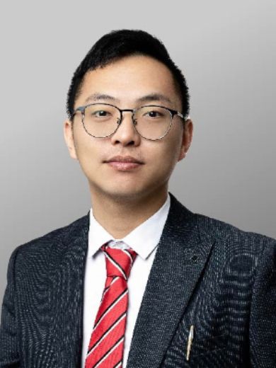 Yichao Simon Yu - Real Estate Agent at Successful Properties Group - GIRRAWEEN