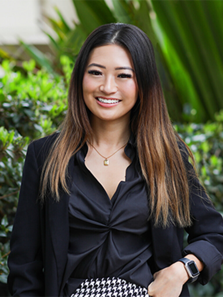 Ying Wu Real Estate Agent